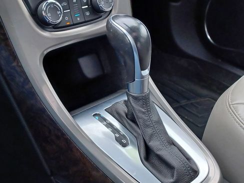Used 2015 Buick Verano Convenience FWD image 24