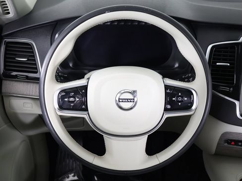 Used 2024 Volvo XC90 B5 Plus AWD/4WD image 48