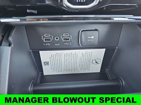New 2026 Jeep Grand Cherokee L Limited w/ Limited Altitude Package AWD/4WD image 27