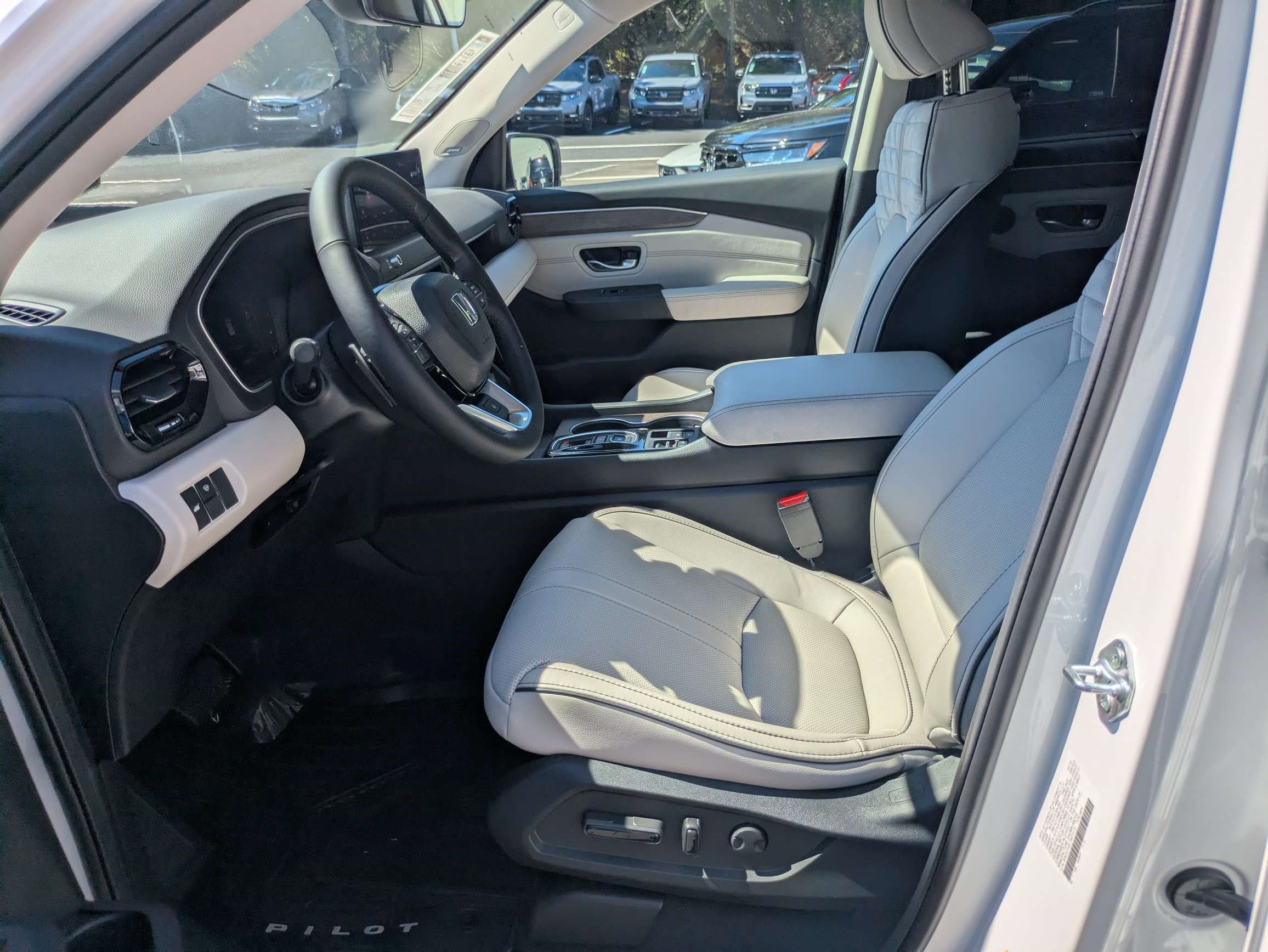 New 2026 Honda Pilot Elite image 27