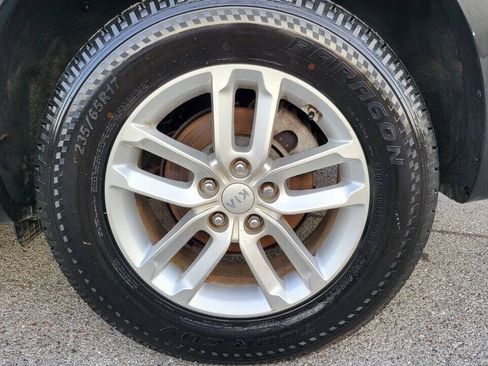 Used 2014 Kia Sorento LX w/ Touring Package (LX) FWD image 29