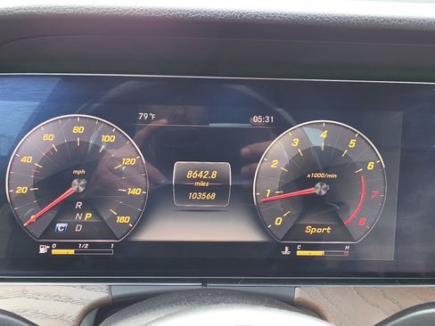 Used 2019 Mercedes-Benz E 300 w/ Premium 1 Package image 43