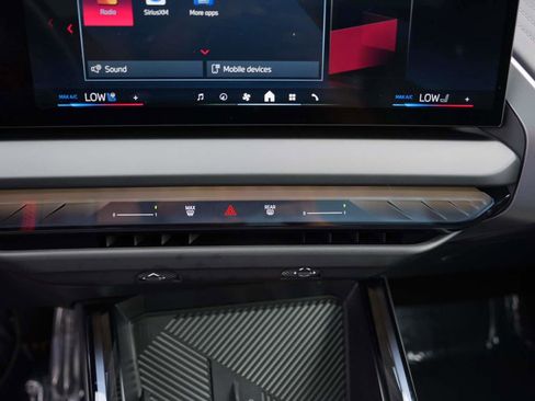 Used 2025 BMW X3 M50 image 22