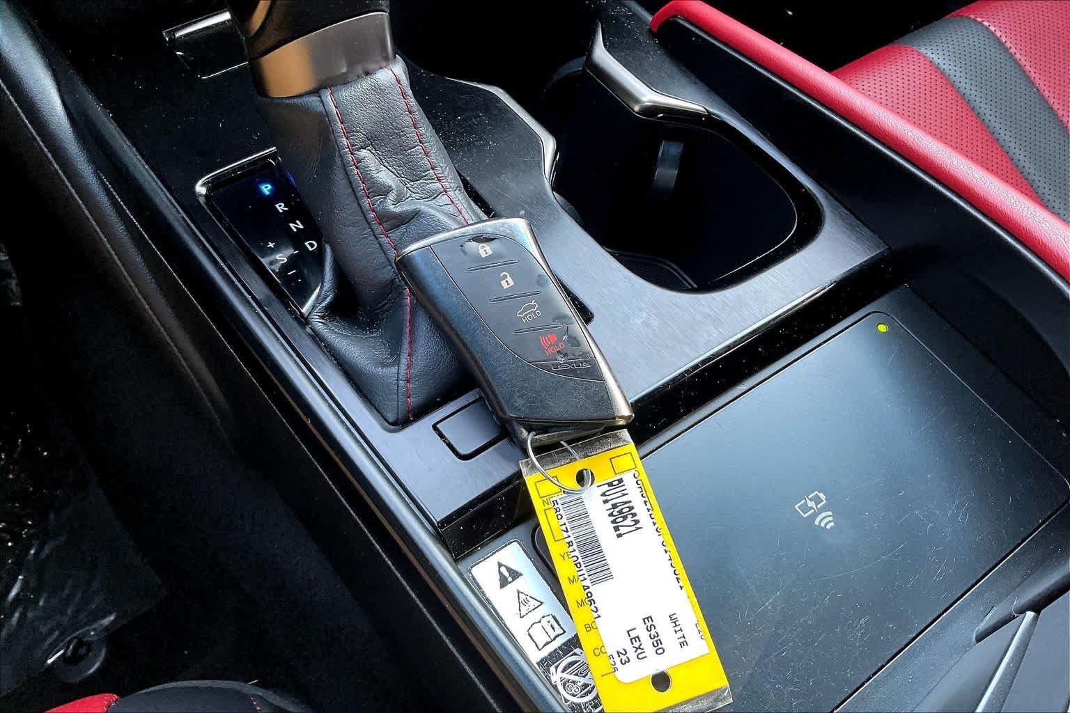 Used 2023 Lexus ES 350 F Sport w/ Accessory Package (Z1) FWD image 29