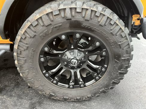 Used 2022 Ford Bronco Wildtrak image 35