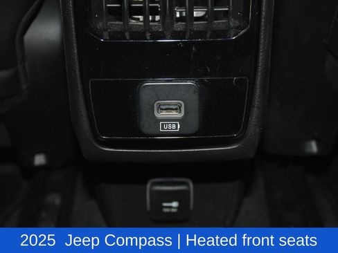 Used 2025 Jeep Compass Limited AWD/4WD image 29