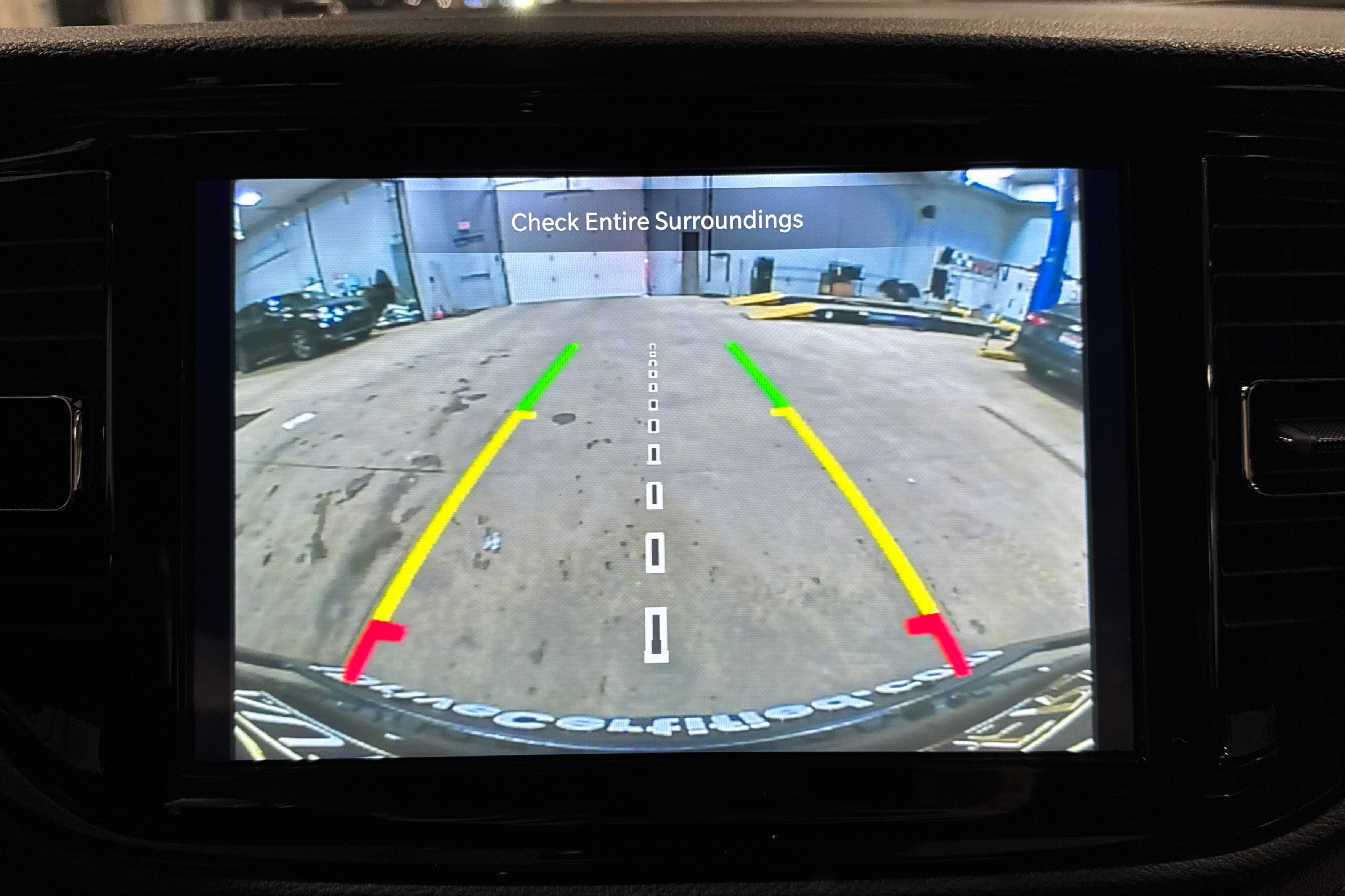 Used 2025 Dodge Durango R/T AWD/4WD image 31