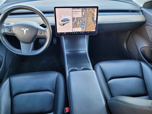 Used 2019 Tesla Model 3 Long Range image 18