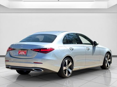 Used 2023 Mercedes-Benz C 300 4MATIC Sedan image 4