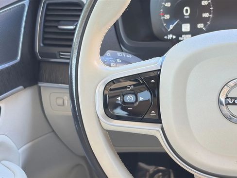 Used 2020 Volvo XC90 T5 Momentum w/ Protection Package Premier AWD/4WD image 32