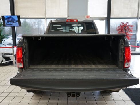 Used 2016 RAM 1500 Classic SLT image 45