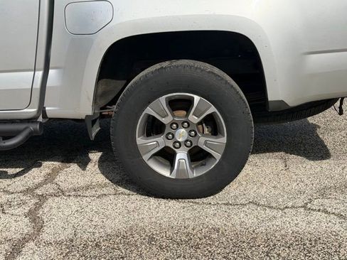Used 2015 Chevrolet Colorado Z71 AWD/4WD image 10