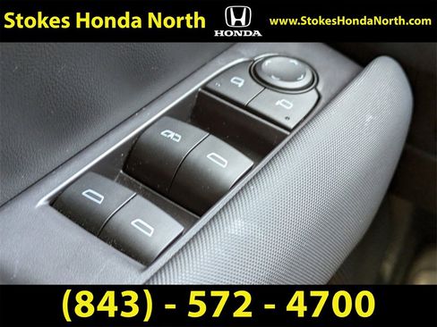 Used 2023 Chevrolet Colorado Z71 w/ Z71 Convenience Package 2 image 22