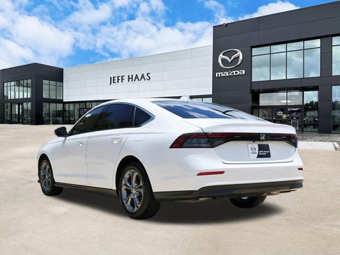 Used 2024 Honda Accord EX image 2