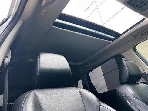 Used 2022 Nissan Rogue Platinum w/ Head-Up Display Package image 19