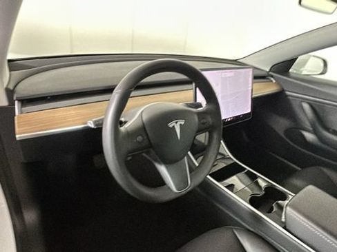 Used 2020 Tesla Model 3 Long Range AWD/4WD image 13
