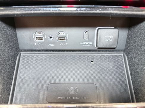 Used 2022 Jeep Grand Cherokee Limited w/ Luxury Tech Group II AWD/4WD image 25
