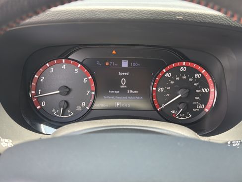 Used 2022 Nissan Frontier Pro-X w/ Technology Package RWD image 31