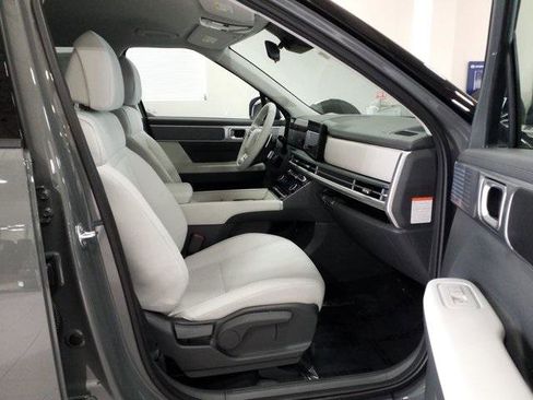 New 2026 Hyundai Santa Fe SE image 17