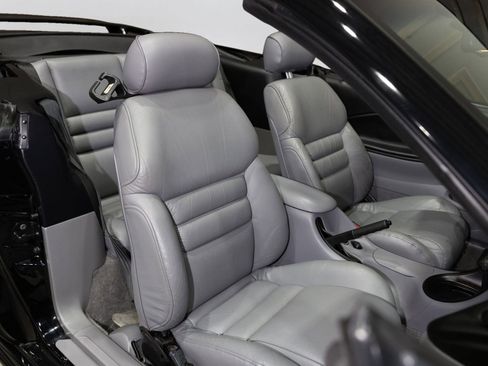Used 1995 Ford Mustang GT RWD image 6