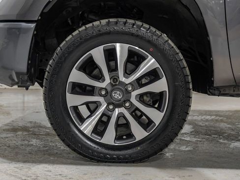 Used 2018 Toyota Tundra Limited AWD/4WD image 59