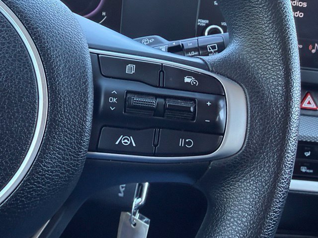 Used 2023 Kia Sportage LX AWD/4WD image 29