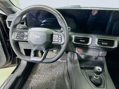 Used 2024 Ford Mustang GT Premium image 16
