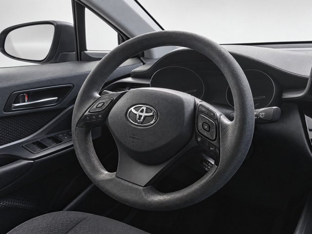 Used 2020 Toyota C-HR LE FWD image 18