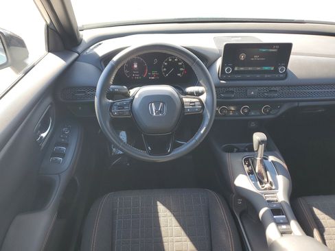 Used 2024 Honda HR-V Sport image 15