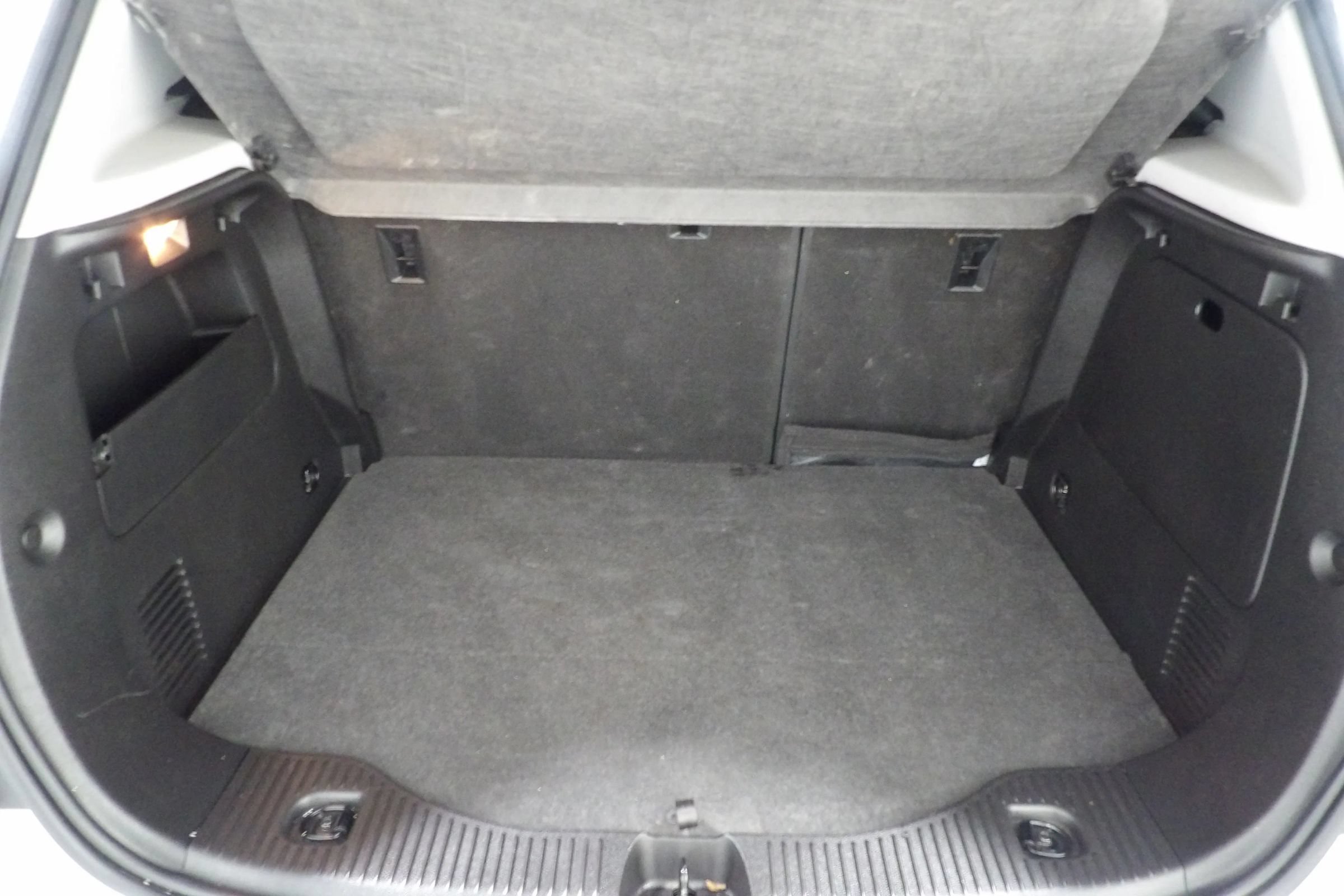 Used 2018 Chevrolet Trax LS FWD image 6