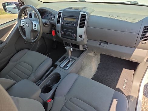 Used 2016 Nissan Frontier S RWD image 15