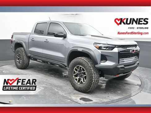 Used 2024 Chevrolet Colorado ZR2 w/ ZR2 Convenience Package III AWD/4WD image 1