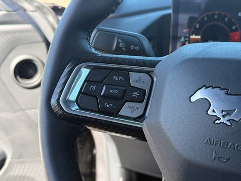 Used 2024 Ford Mustang Coupe image 20