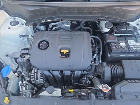 Used 2023 Kia Seltos S w/ Navigation Package FWD image 31