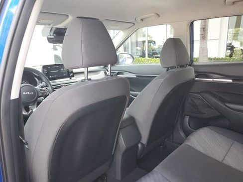 Certified 2023 Kia Seltos LX AWD/4WD image 10