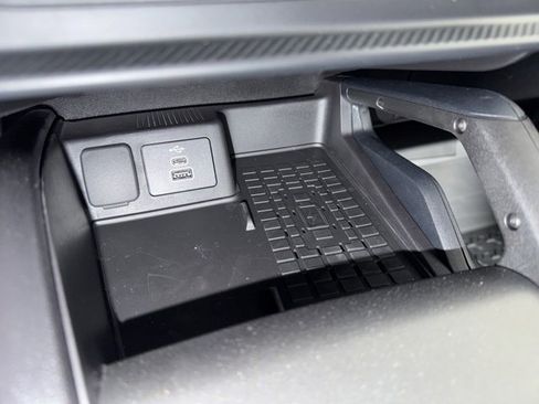 New 2025 Ford Bronco Sport Badlands image 24