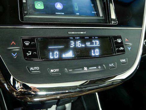 Used 2014 Toyota Avalon XLE Touring FWD image 14