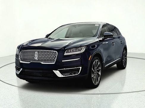 Used 2019 Lincoln Nautilus Reserve w/ Ultimate Package AWD/4WD image 2