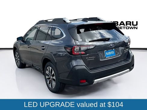 Used 2025 Subaru Outback Touring XT image 6