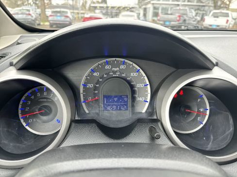 Used 2013 Honda Fit image 24