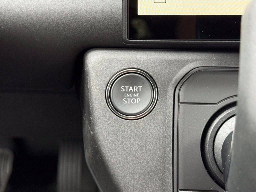 New 2026 Land Rover Defender 110 S AWD/4WD image 24