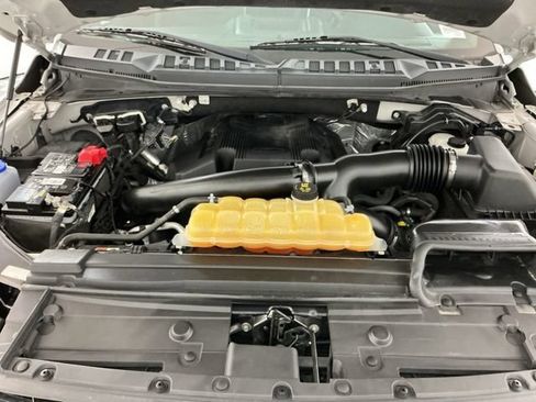 Used 2018 Ford F150 XLT AWD/4WD image 27