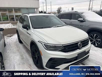 Used 2023 Volkswagen Tiguan SE R-Line