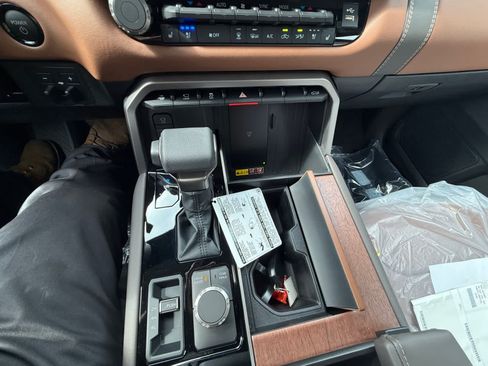 New 2026 Toyota Tundra 1794 Edition AWD/4WD image 18
