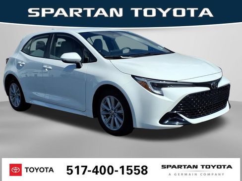 Used 2023 Toyota Corolla SE image 5