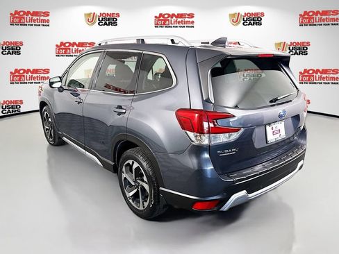 Used 2022 Subaru Forester Touring AWD/4WD image 2