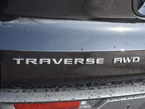 New 2026 Chevrolet Traverse LT w/ LPO, Floor Liner Package image 17
