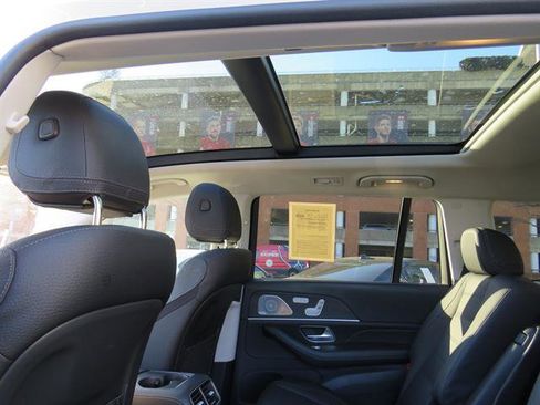 Certified 2023 Mercedes-Benz GLS 580 4MATIC image 21