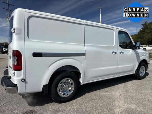 Used 2020 Nissan NV 3500 SL w/ Navigation Package image 4