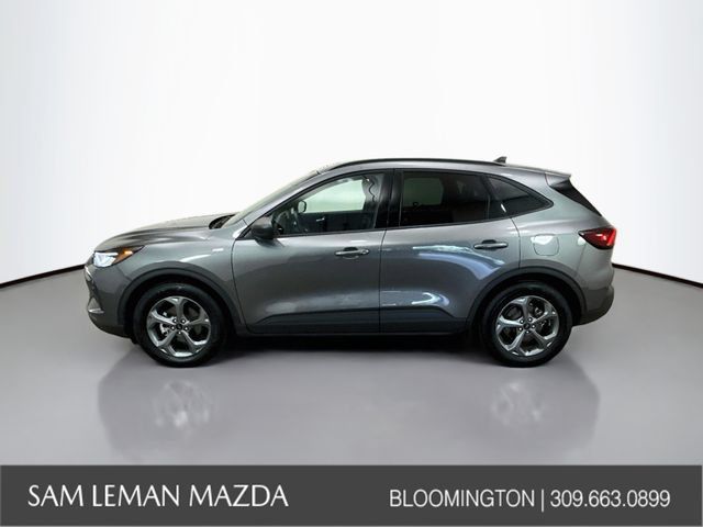 Used 2025 Ford Escape ST-Line FWD image 8
